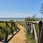 Relax Just 50mt From The Beach-beahost *