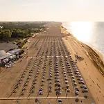 Relax Just 50mt From The Beach-beahost Bibione