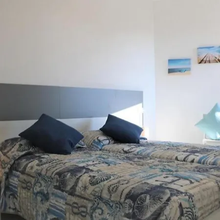 아파트 Relax Just 50mt From The Beach-beahost *